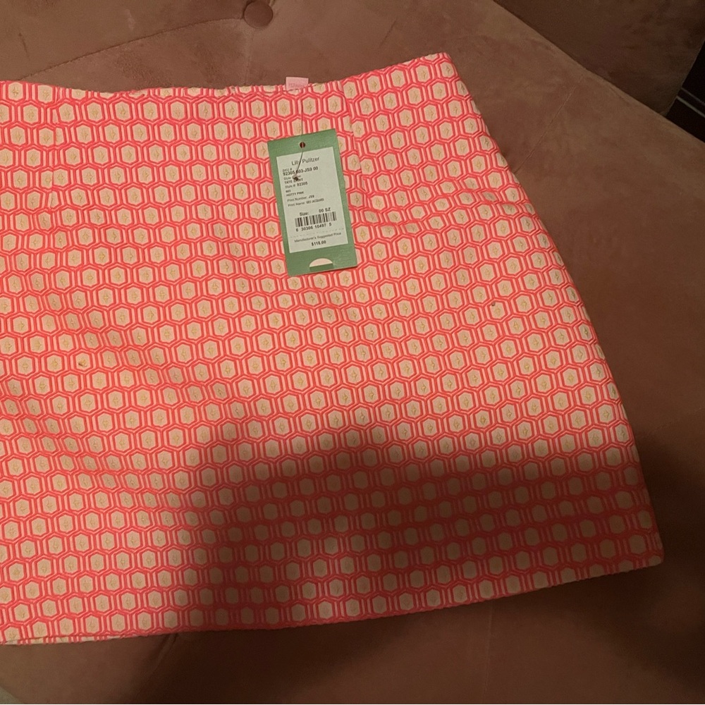 New with tags lily Pulitzer mini skirt!